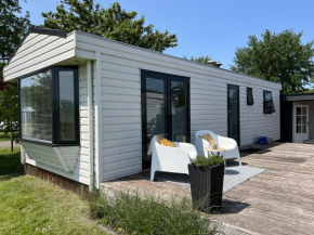 Chalet S1 in Workum bij strand en IJsselmeer
